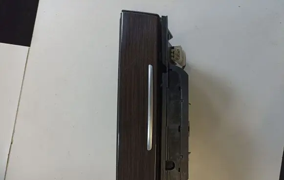 BMW 7 F01 F02 F03 F04 Car ashtray 9119317