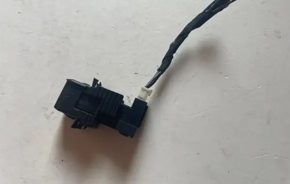 BMW 5 E60 E61 Brake pedal sensor switch 6967601 314688962