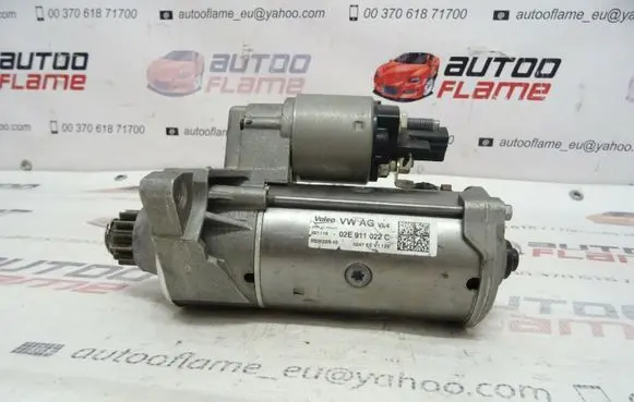 Volkswagen Golf VII Starter motor 02E911022C