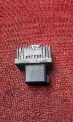 Renault Megane II Glow plug pre-heat relay 7700115078 B20712