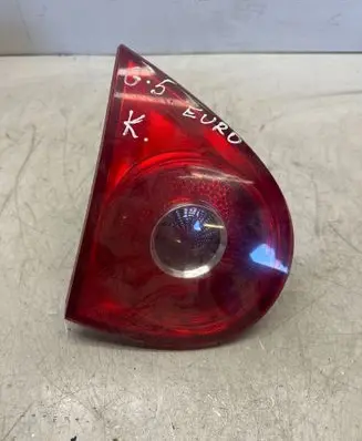 Volkswagen Golf V Tailgate rear/tail lights 1K6945093E 028500102