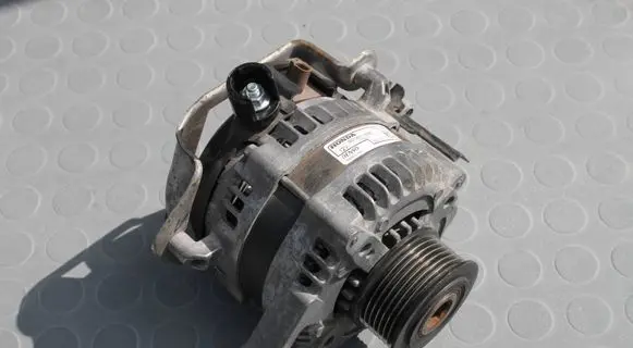 Generator/alternator