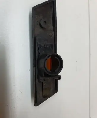BMW 3 E36 Front fender indicator light 8357050