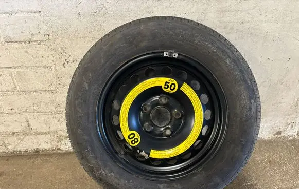Skoda Octavia Mk2 (1Z) R15 spare wheel 1K0601027C