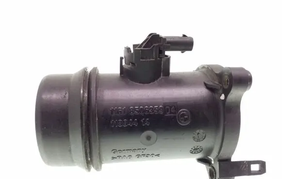 BMW 1 F20 F21 Mass air flow meter 1161850635904 11618506359 8506359