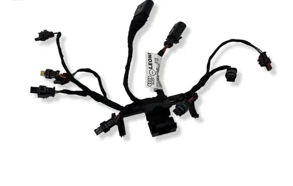 Volkswagen Golf VIII Fuel injector wires 06N971627B