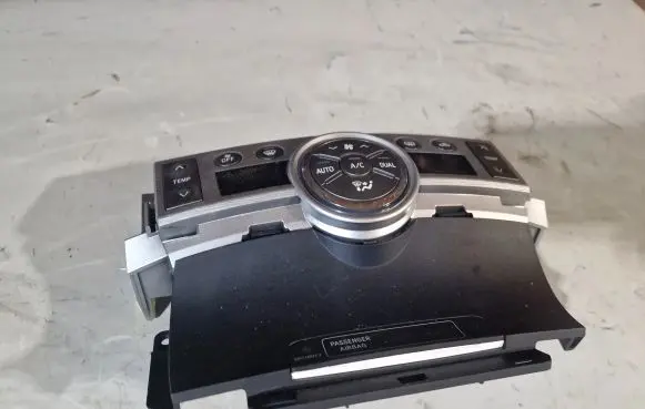 Toyota Verso Climate control unit