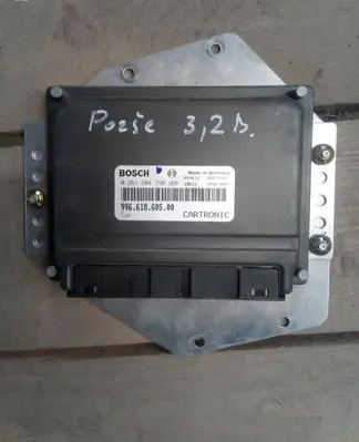 Porsche Boxster 986 Engine control unit/module 0261204790