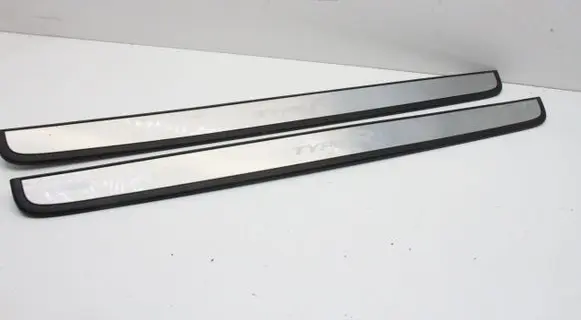 Honda Civic sill trim set (inner) 84202SMRZE00220