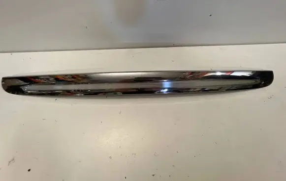 Honda Civic Trunk door license plate light bar 74890-S6A-J000 74890S6AJ000