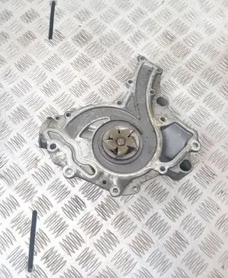 Mercedes-Benz E W211 Water pump