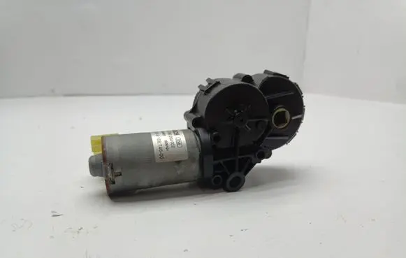 BMW 7 F01 F02 F03 F04 Seat adjustment motor 0390204002