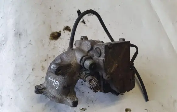 Toyota Avensis T250 Throttle valve 8967221020