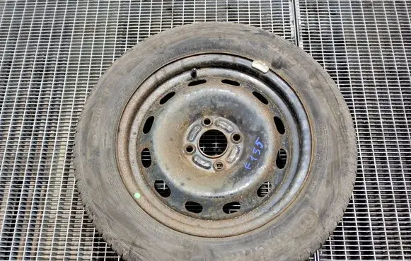 Ford Turneo Courier R15 steel rim 