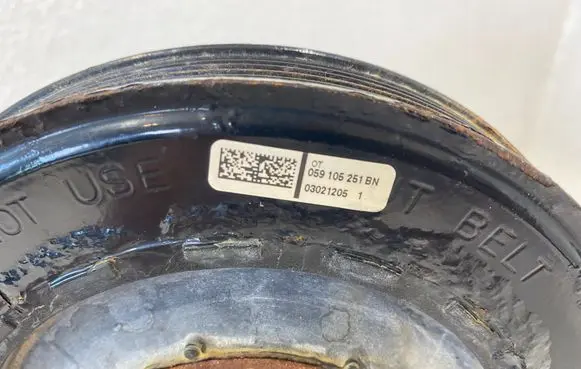 Audi A6 S6 C5 4B Crankshaft pulley 059105251BN