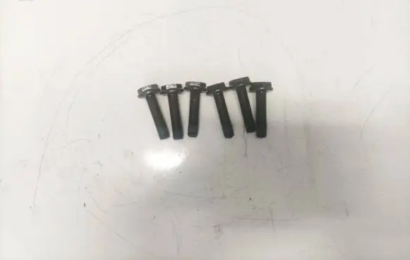 Nuts/bolts