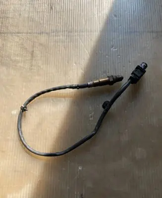 Suzuki SX4 S-Cross Lambda probe sensor 1821362M00 0281004435
