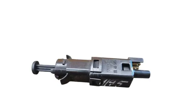 Volvo S40, V40 Brake pedal sensor switch 9146505