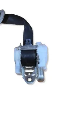 Lexus IS 220D-250-350 Front seatbelt J090331