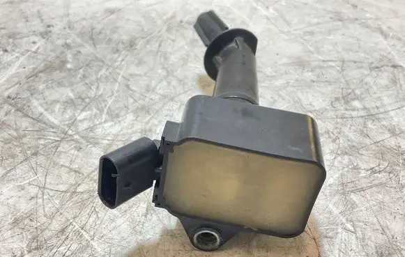 Opel Astra K High voltage ignition coil H6T15471BC 8Y30074131