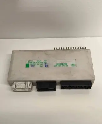 BMW 5 E39 Comfort/convenience module 61356913519 5DK00704728