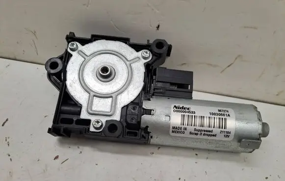 BMW X5 G05 Sunroof motor/actuator 0000004533 10030661A 867274