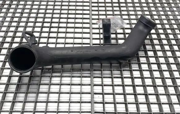 Volvo V70 Intercooler hose/pipe 