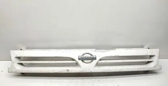 Nissan Primera Front bumper upper radiator grill 6231079N00
