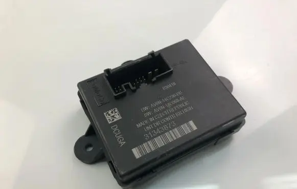 Volvo S40 Other control units/modules 31343873