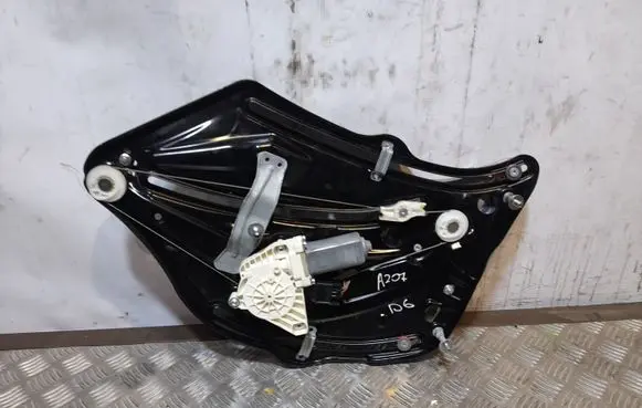 Mercedes-Benz E A207 Rear door window regulator with motor A2076701603