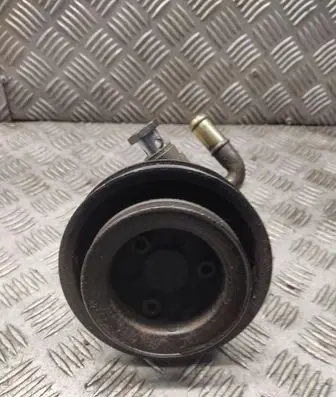 Audi A4 S4 B5 8D Power steering pump 8d0145156l