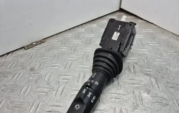 Chevrolet Captiva Indicator stalk 202005410