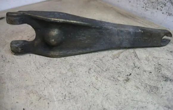 Renault Scenic I Clutch release arm fork JY08G178