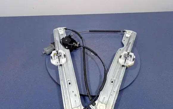 Ford Escape III Front door window regulator with motor CJ54-S23201-BR