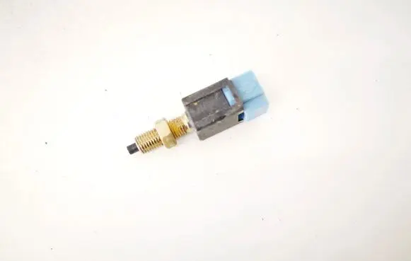 Nissan Navara D22 Brake pedal sensor switch