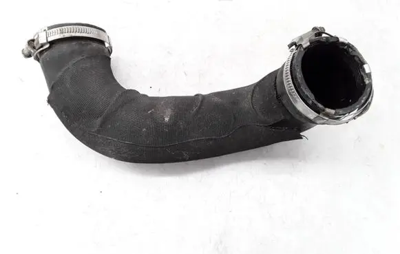 Audi A5 8T 8F Intercooler hose/pipe 8K0145709E