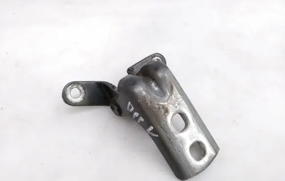 Opel Zafira C Front door upper hinge 