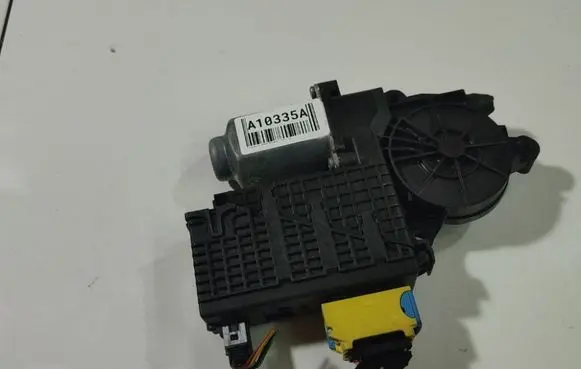 Citroen C4 Grand Picasso Front door window regulator motor 00355667