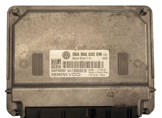 Volkswagen Golf V Engine control unit/module 06A906033EM 5WP40322