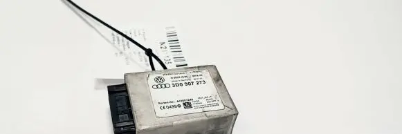 Volkswagen Phaeton Central body control module 3D0907273