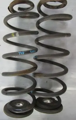Volkswagen Golf Plus Rear coil spring
