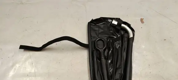 Audi A3 8Y Tool set