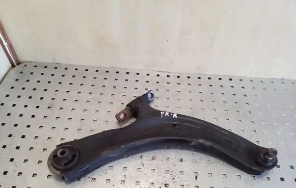 Nissan Qashqai Front lower control arm/wishbone