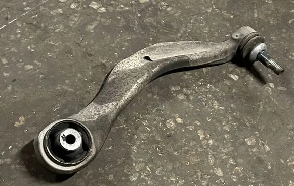 BMW 5 F10 F11 Front control arm EN60821C