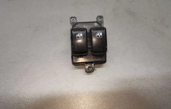 KIA Picanto Electric window control switch 621W05240
