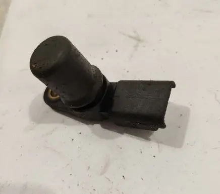 Renault Megane II Camshaft position sensor 8200033686