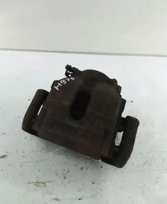 BMW X3 E83 Front brake caliper