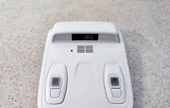 Renault Megane IV Headlining lighting console trim 