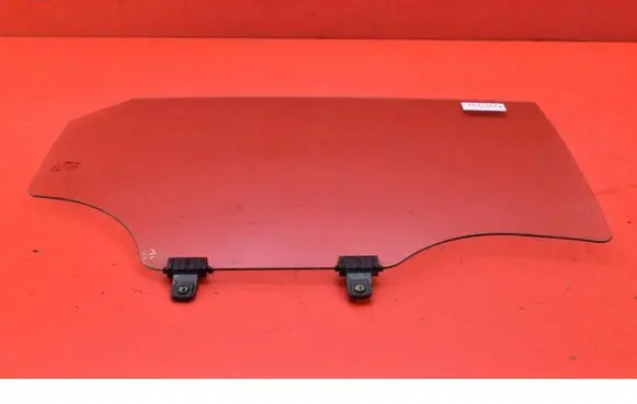 Hyundai Kona I Rear door window glass 