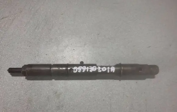Audi A6 S6 C5 4B Fuel injector 059130201A